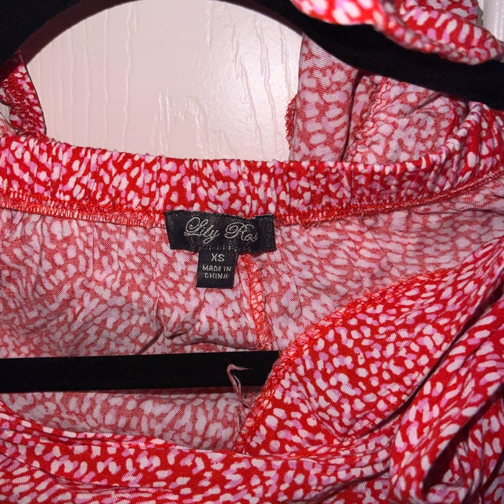 two piece set - Picture 2 of 4